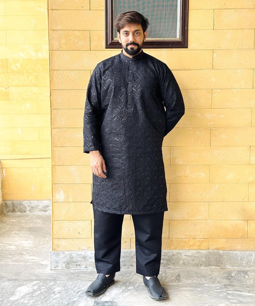 Black Embroidered Kurta Pajama For Wedding