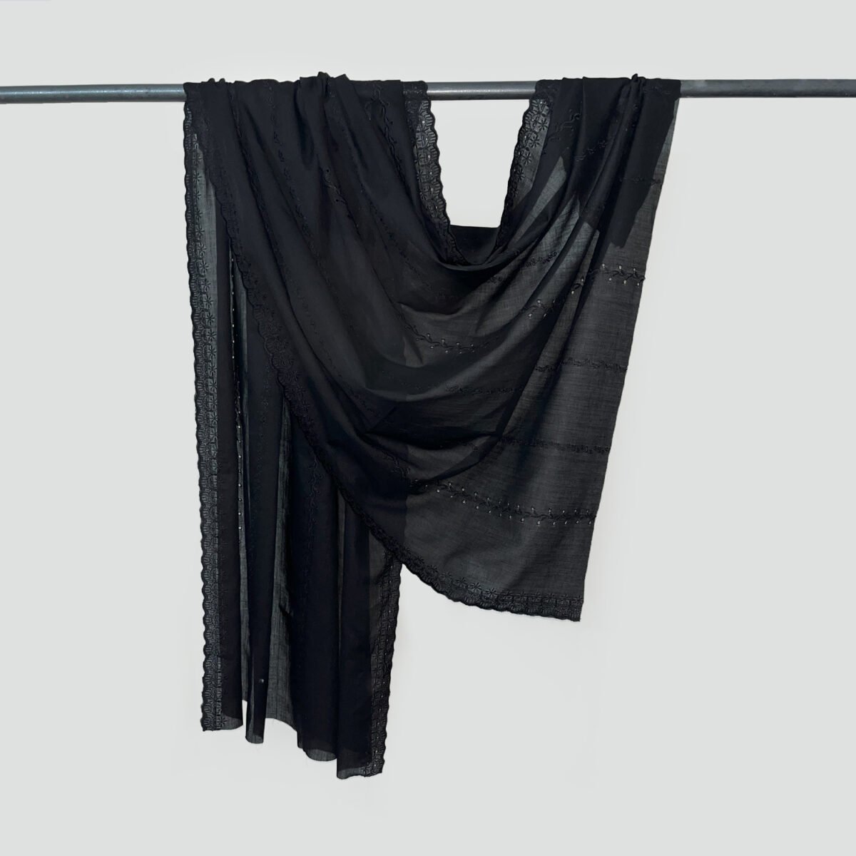 Inayat Embroidered Chaddar